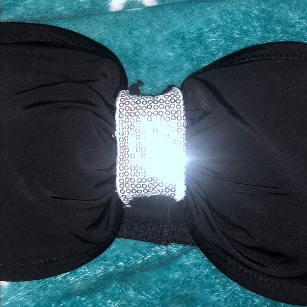 Intimate Basics Bikini Top!! - Picture 2 of 4